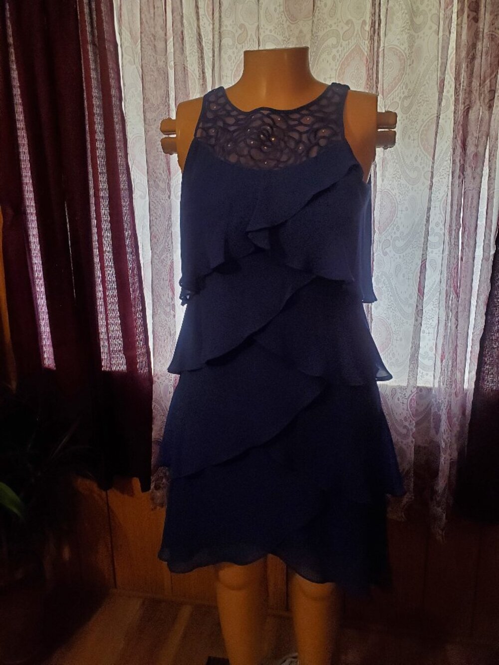 WOMENS DRESS